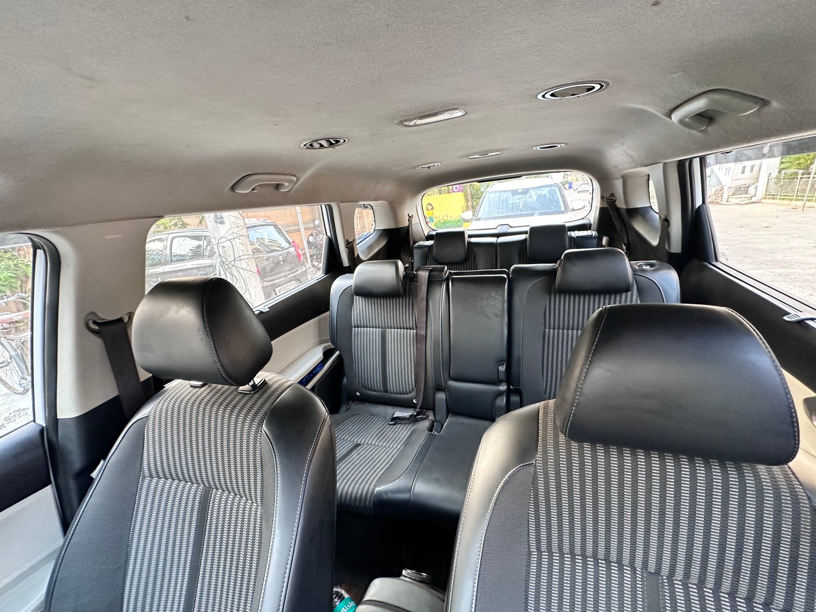 KIA Carens - Image 6